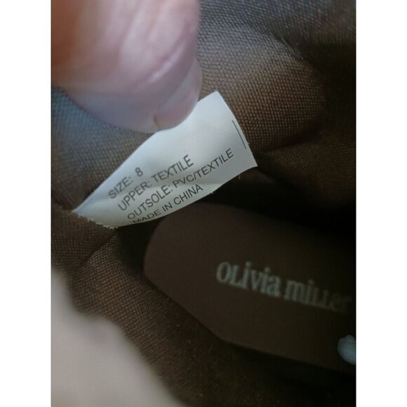 Olivia Miller  Faux Sherpa Fur Lined Ankle Boots With  Size 8 Brown Taupe Color - Picture 7 of 12